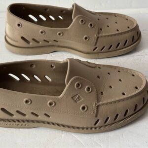 Sperry Men's Beige Boat Shoes